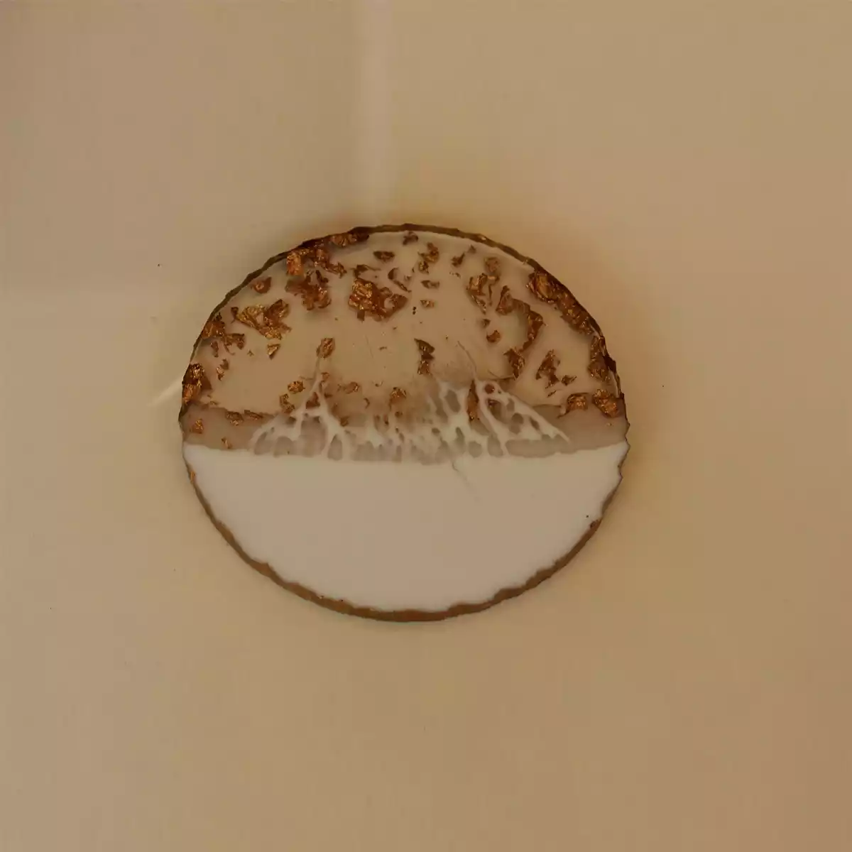 Round Pearl White Transy Resin Coaster ( Set of 6 )