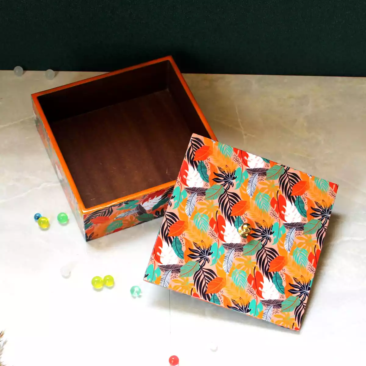 Tangerine Twist- Organizer/Box