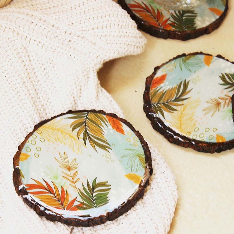 Summer Blossoms Mangowood Coaster ( Set of 6 with Holder)