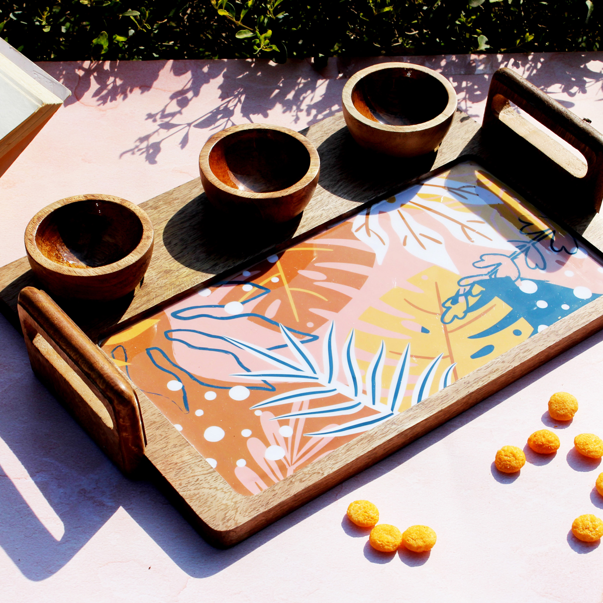 LeafyLuxe Serveware with Dip Bowls