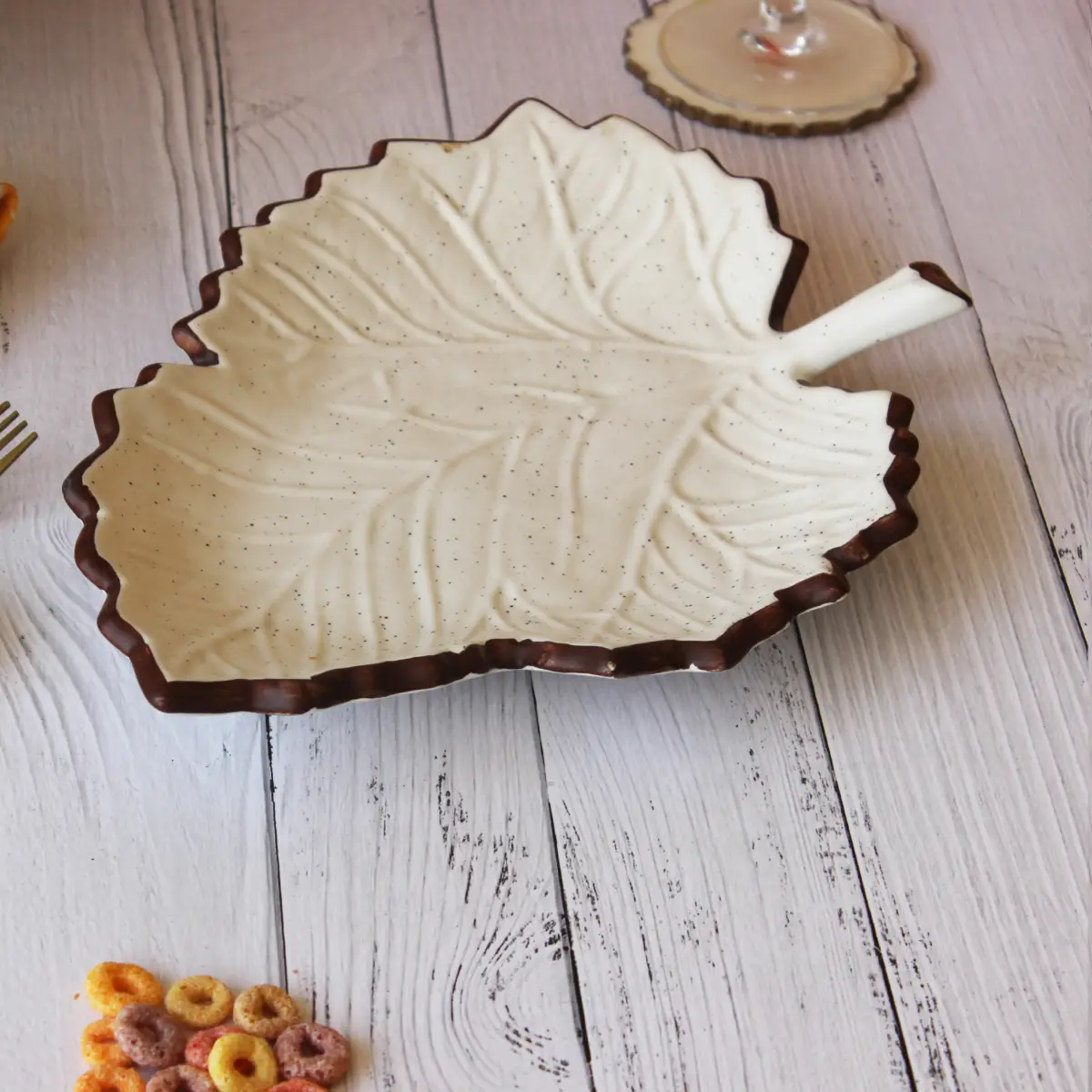 Creamy Brew Embossed Maple Leaf Platter
