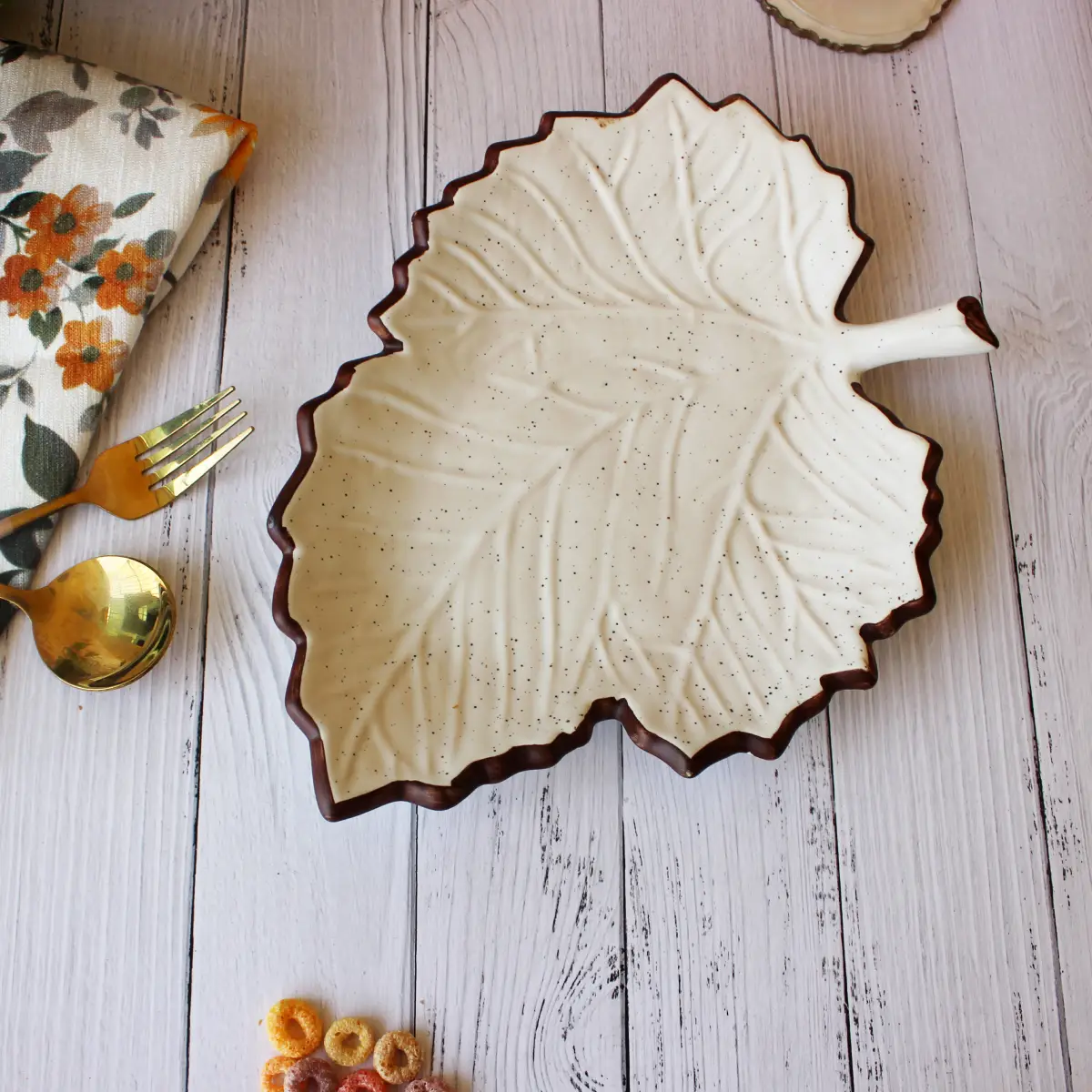 Creamy Brew Embossed Maple Leaf Platter