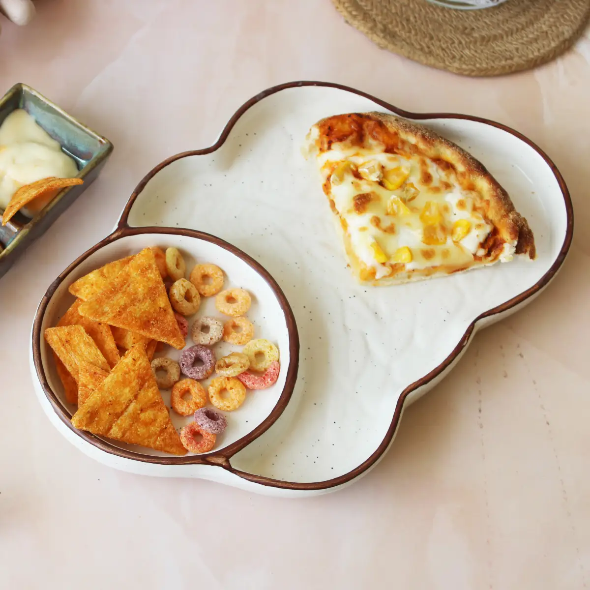 Creamy Brew Embossed Cloud Chip & Dip Platter
