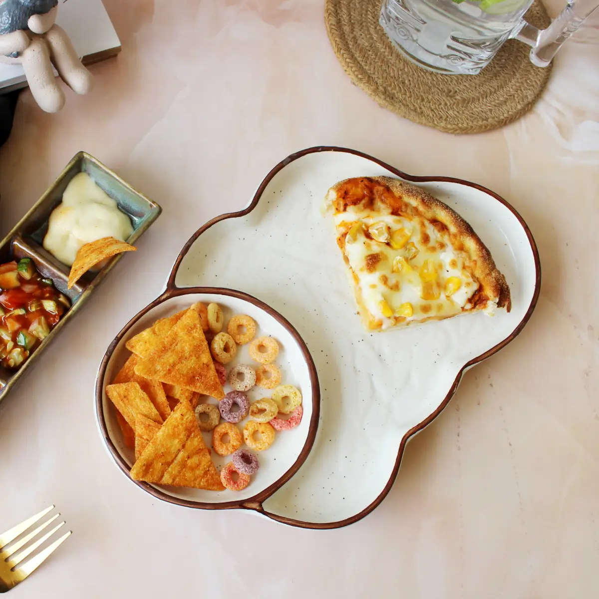 Creamy Brew Embossed Cloud Chip & Dip Platter