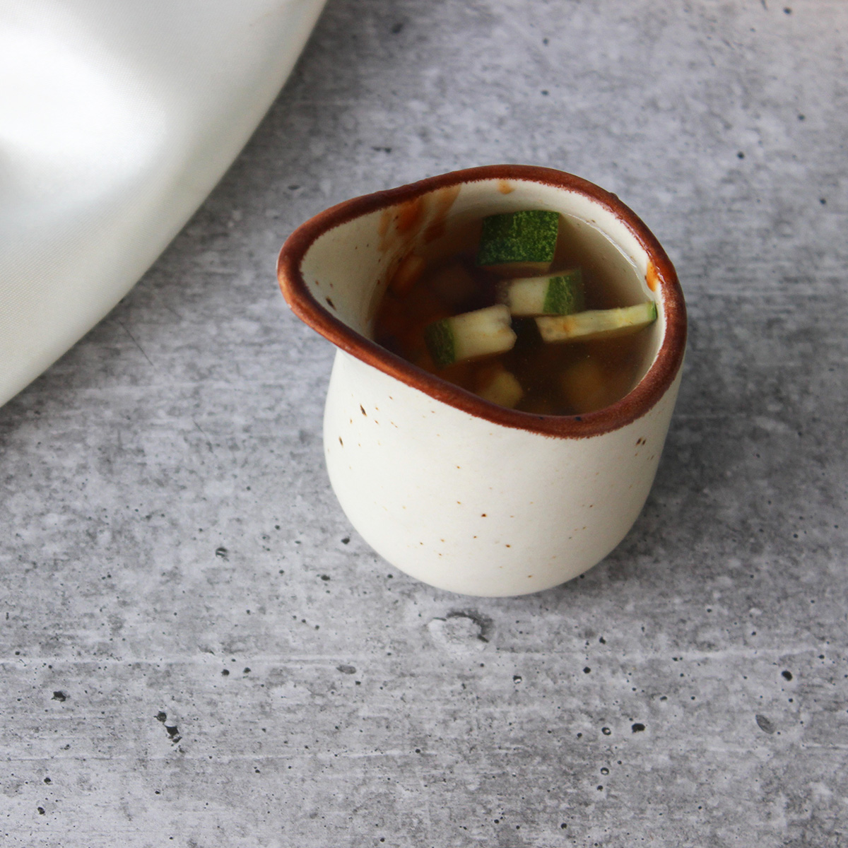 Creamy Brew Sauce Creamer Pot