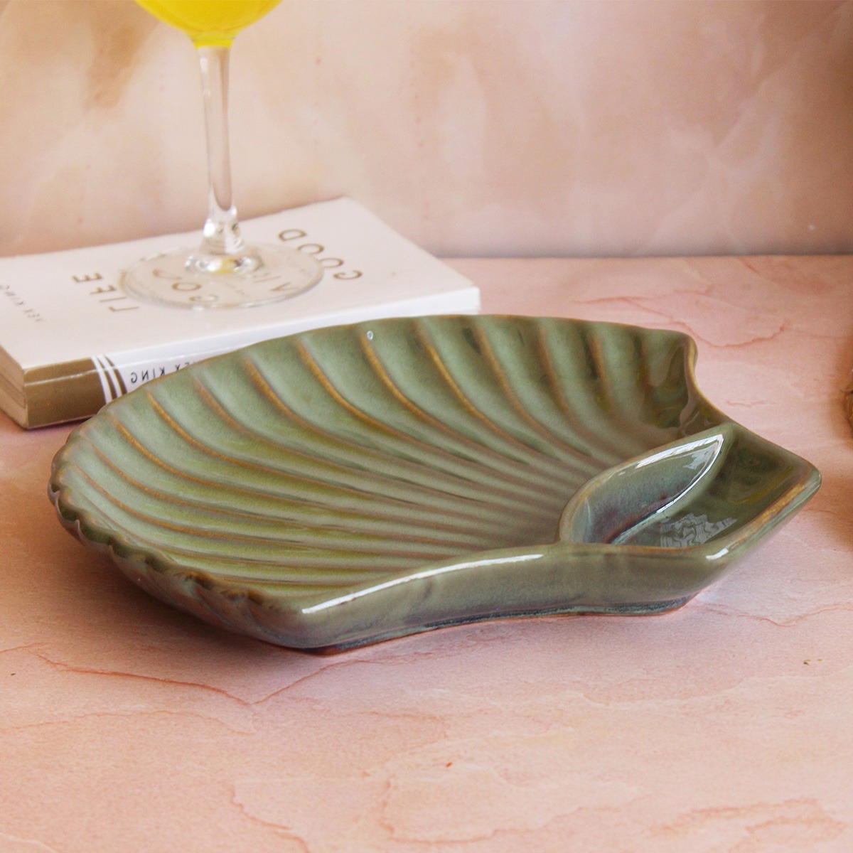 Forest Fusion Big Shell Chip Delight Platter