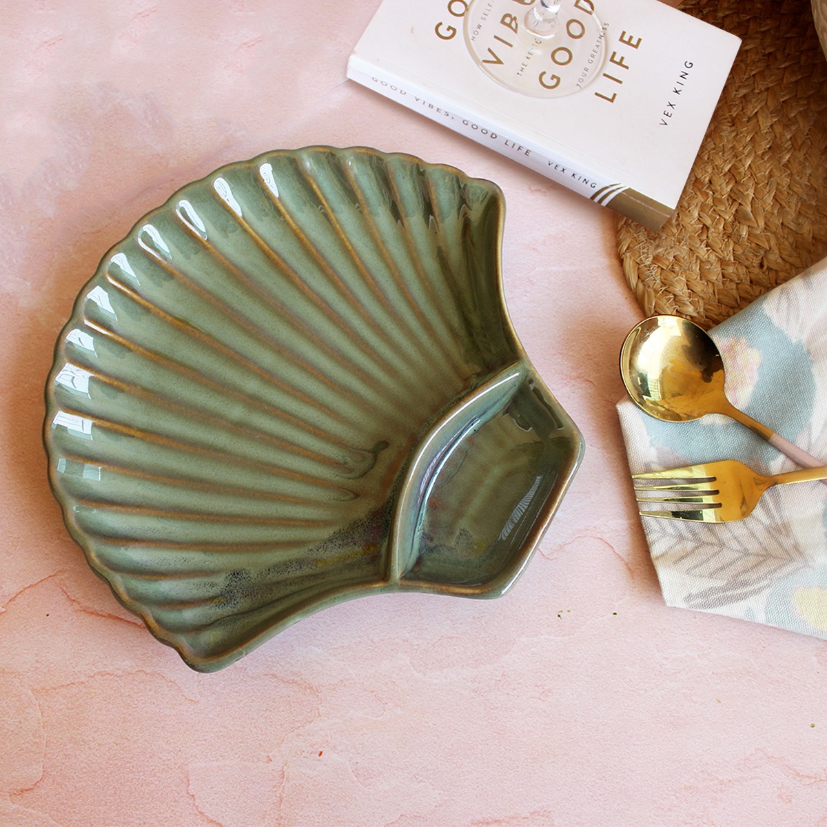Forest Fusion Big Shell Chip Delight Platter