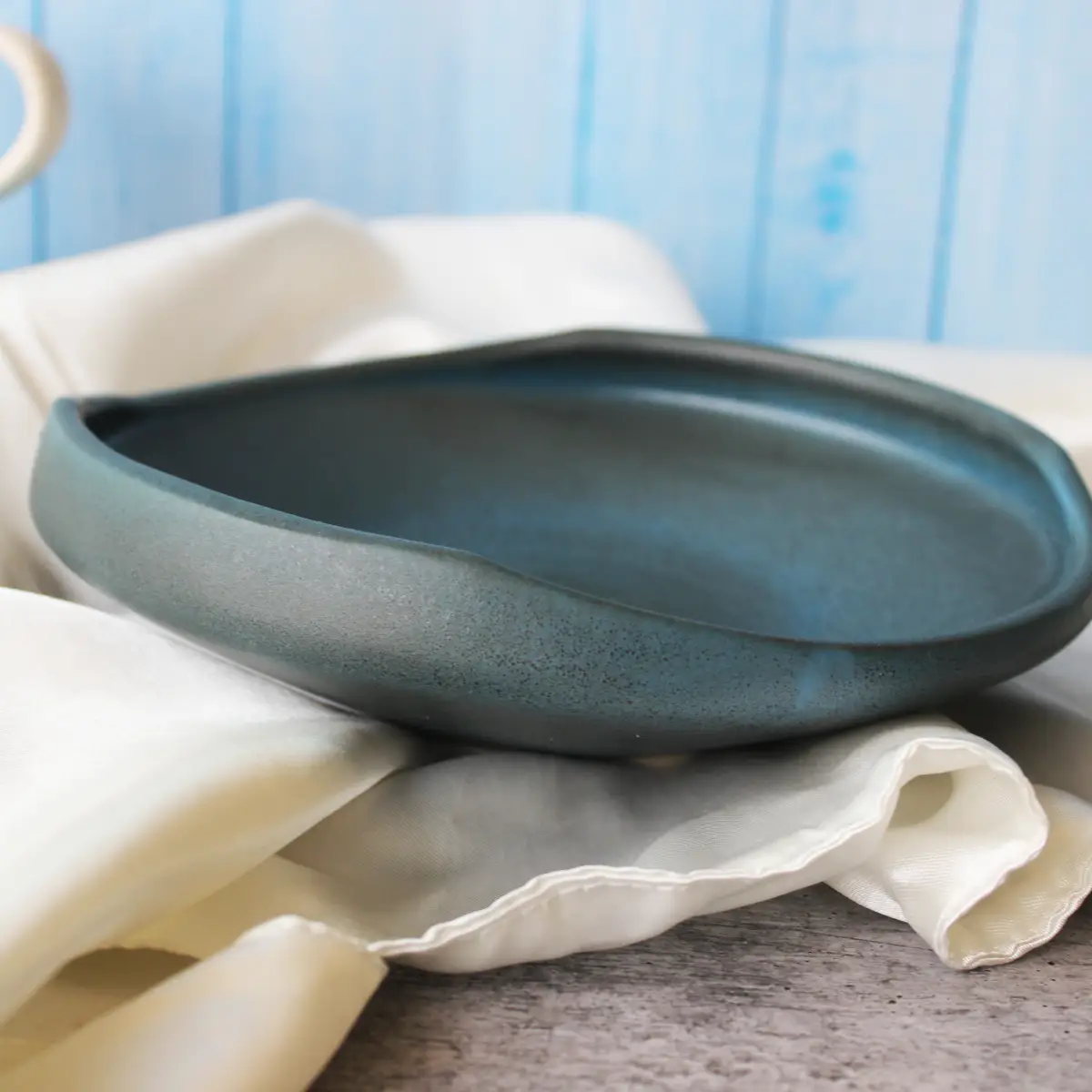 Ocean Breeze Coastal Wave Platter