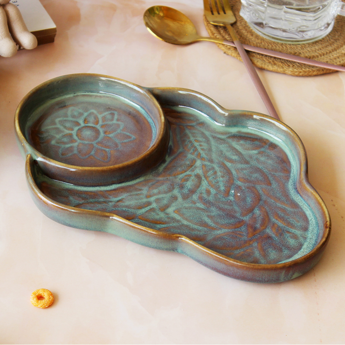 Forest Fusion Embossed Cloud Chip & Dip Platter