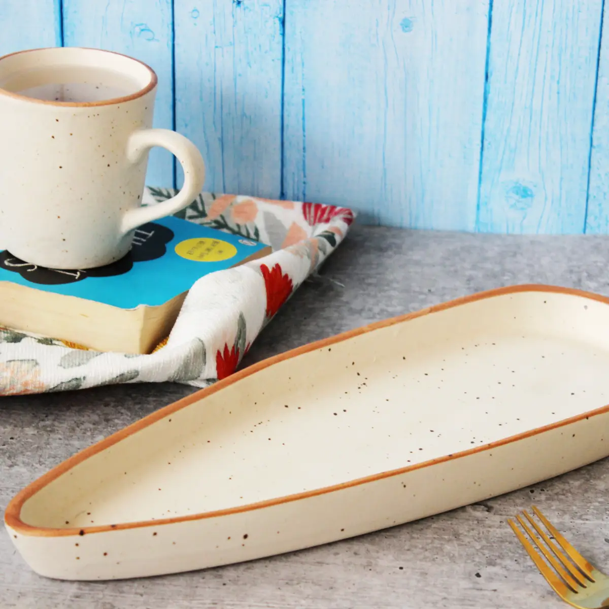 Creamy Brew Boat Shape Platter