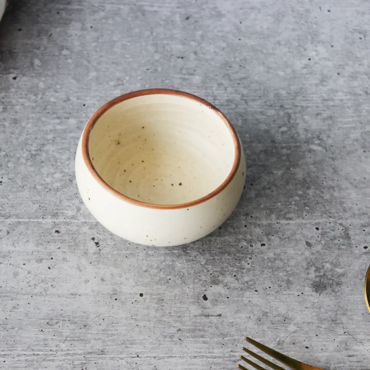 Creamy Brew Serving Bowl