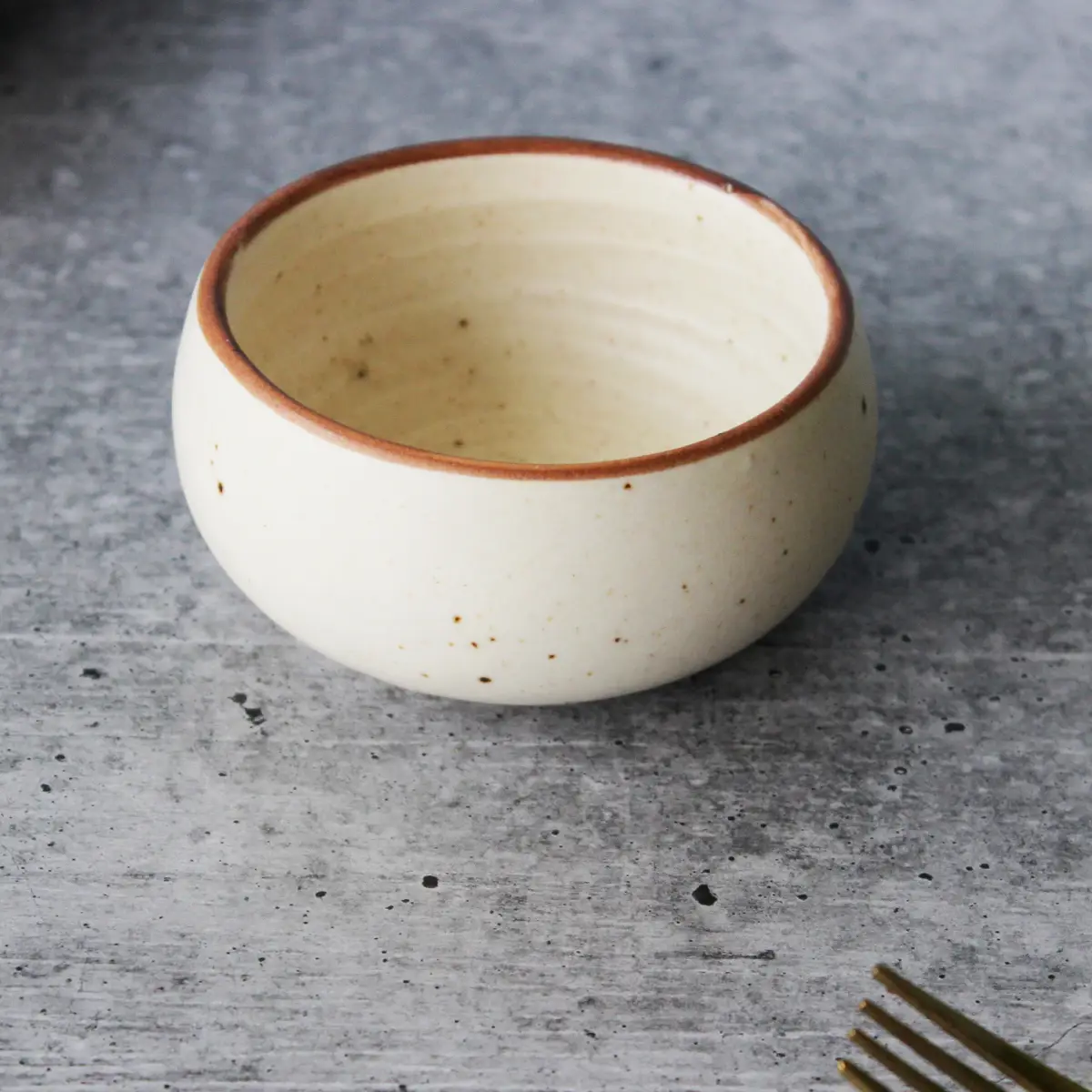 Creamy Brew Serving Bowl