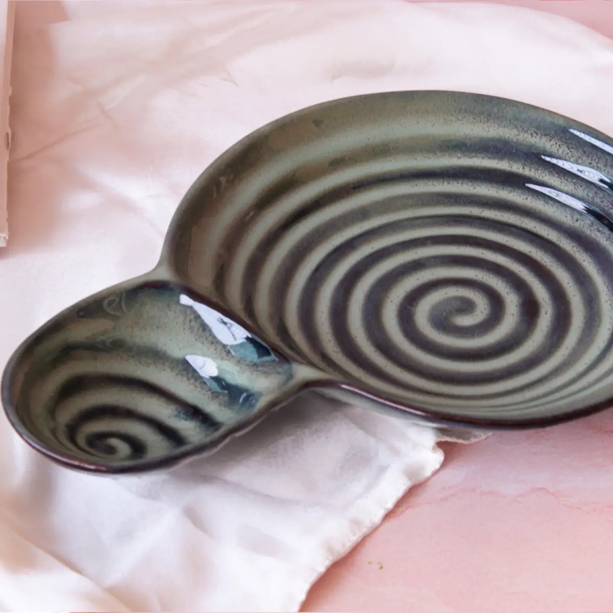 Forest Fusion Spiral Crunch Dip Platter
