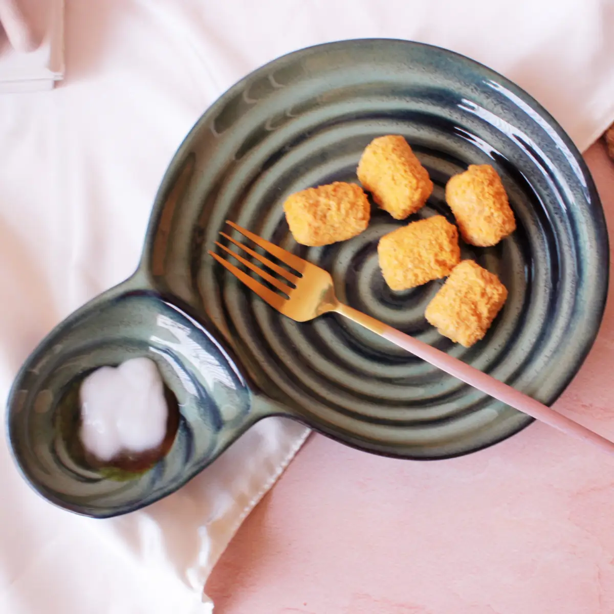 Forest Fusion Spiral Crunch Dip Platter