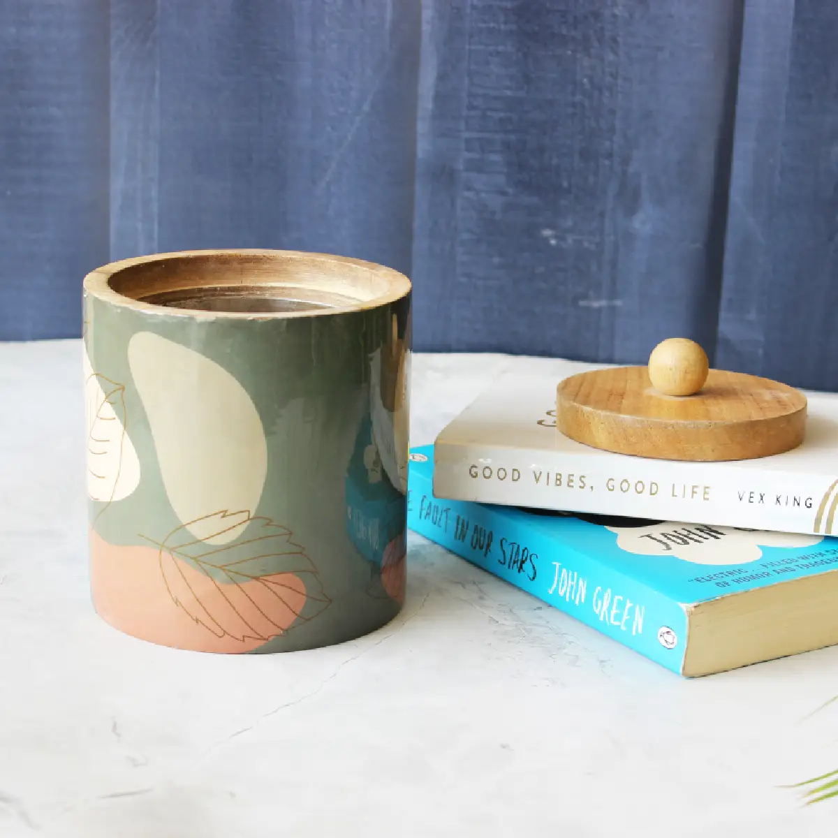 Abstract Aura Mangowood with Stainless Steel Storage Jar with Lid