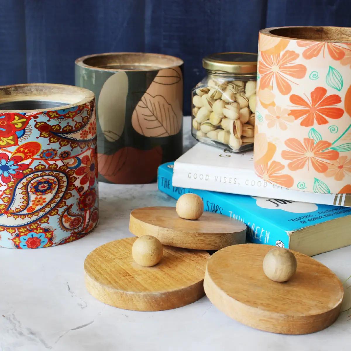 Abstract Aura Mangowood with Stainless Steel Storage Jar with Lid