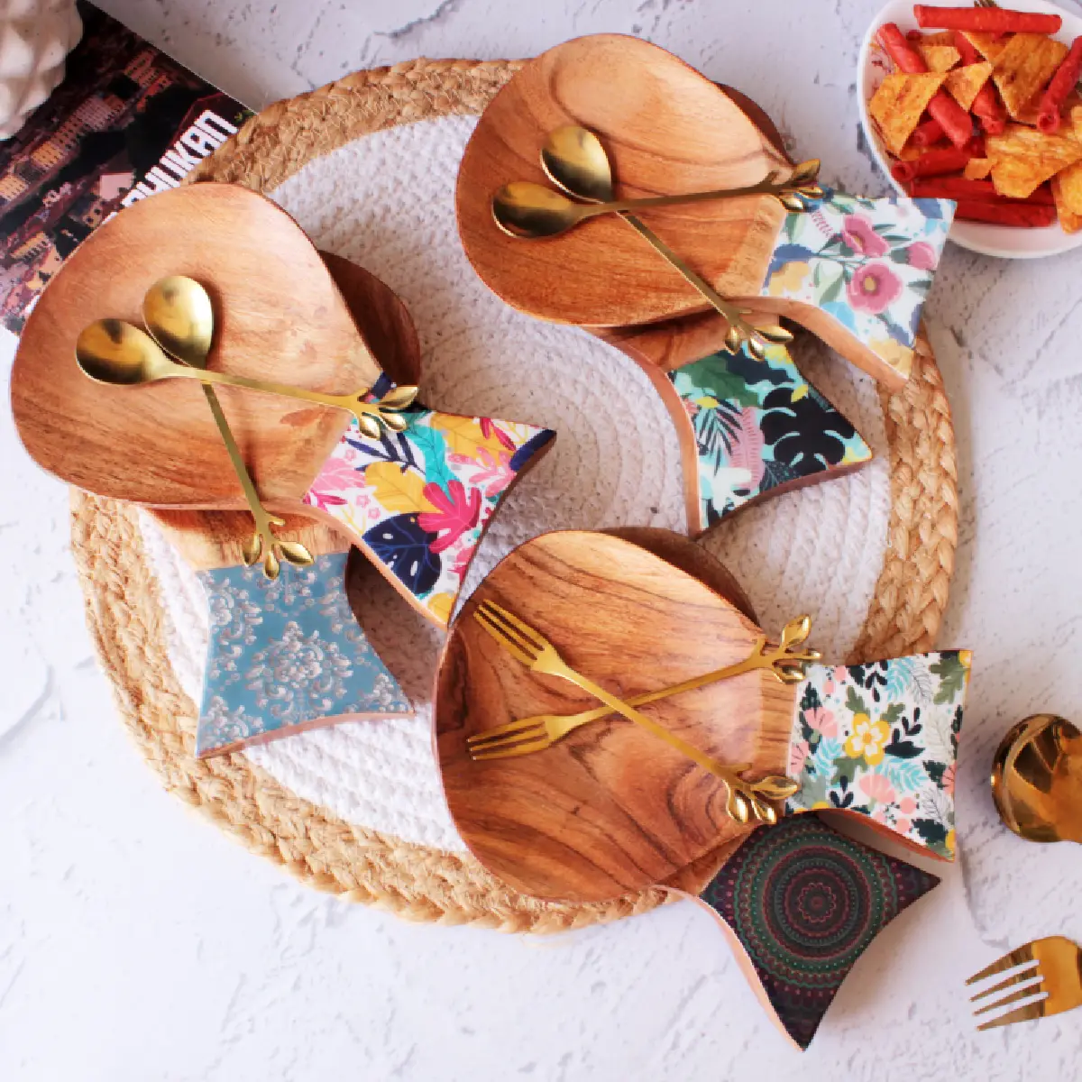 Azure Serenity Mangowood Spoon Rester