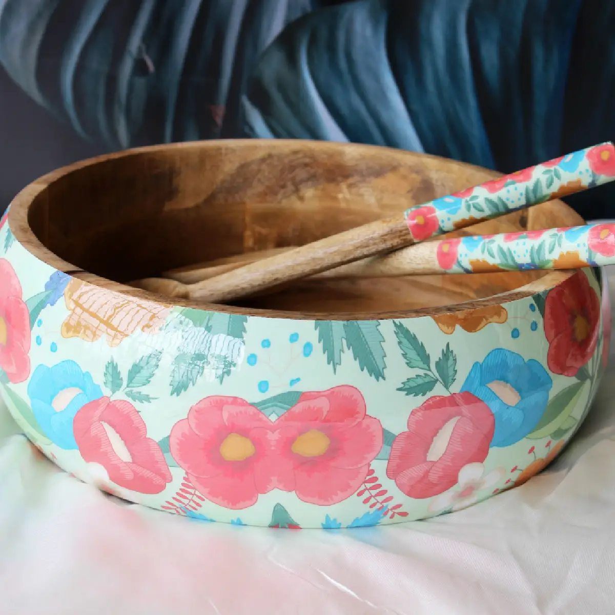 Pastel Paradise Mangowood Big Salad Bowl with 2 Servers