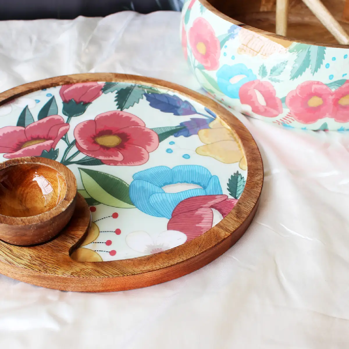 Pastel ParadiseMangowood Bowl & Platter Set