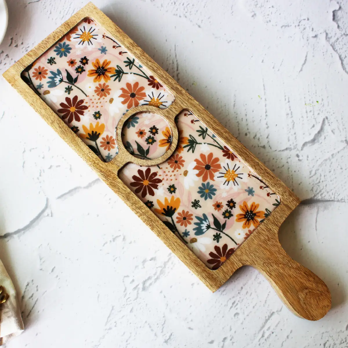 Dreamy Peach Bat Platter with Dip Bowl