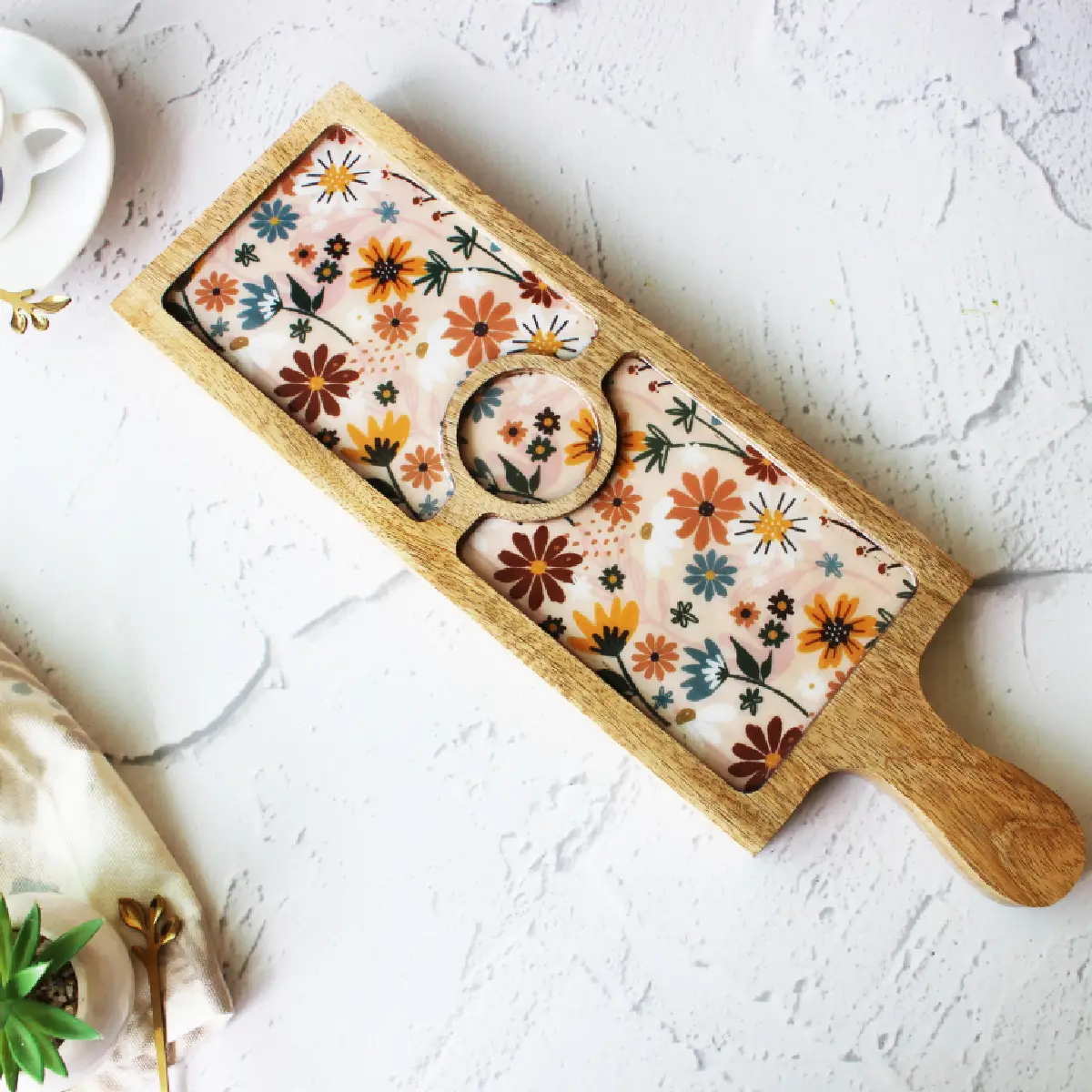 Dreamy Peach Bat Platter with Dip Bowl