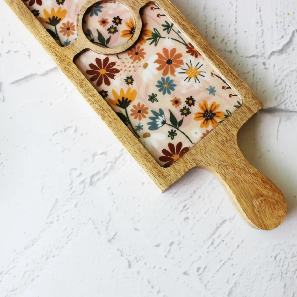 Dreamy Peach Bat Platter with Dip Bowl