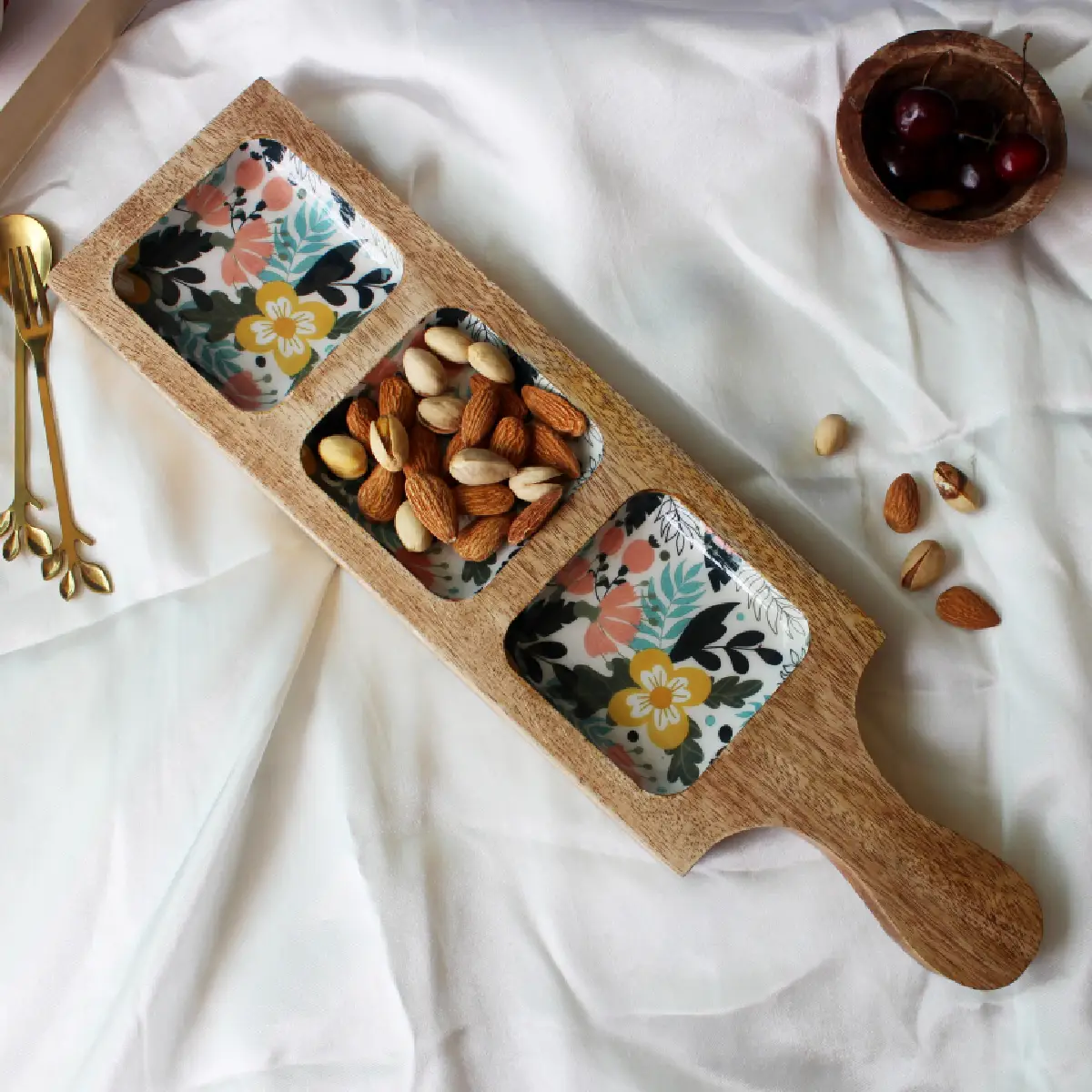 Sunnyside Gardenia Glamour 3 Compartment Bat Server Tray