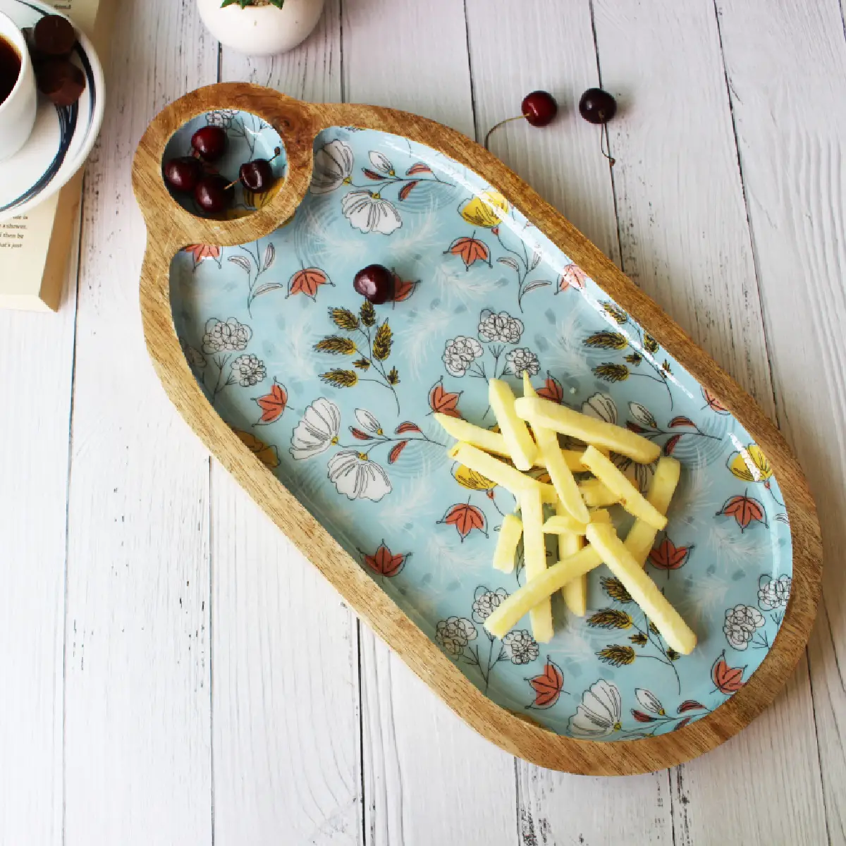 Peaceful Shade Delight Platter with Dip Niche