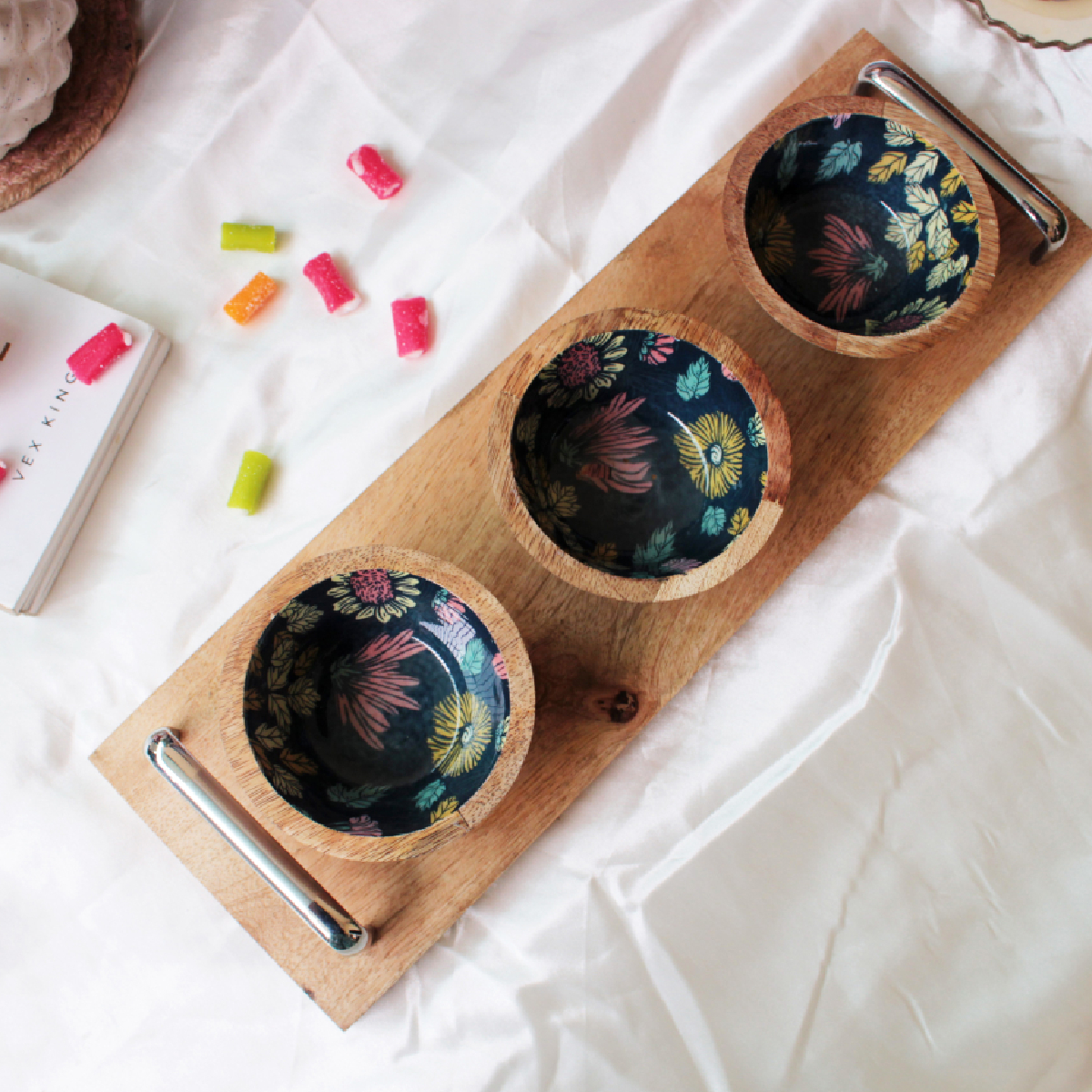 Timeless Bloom HandlePlus Trio Bowl with Serving Tray