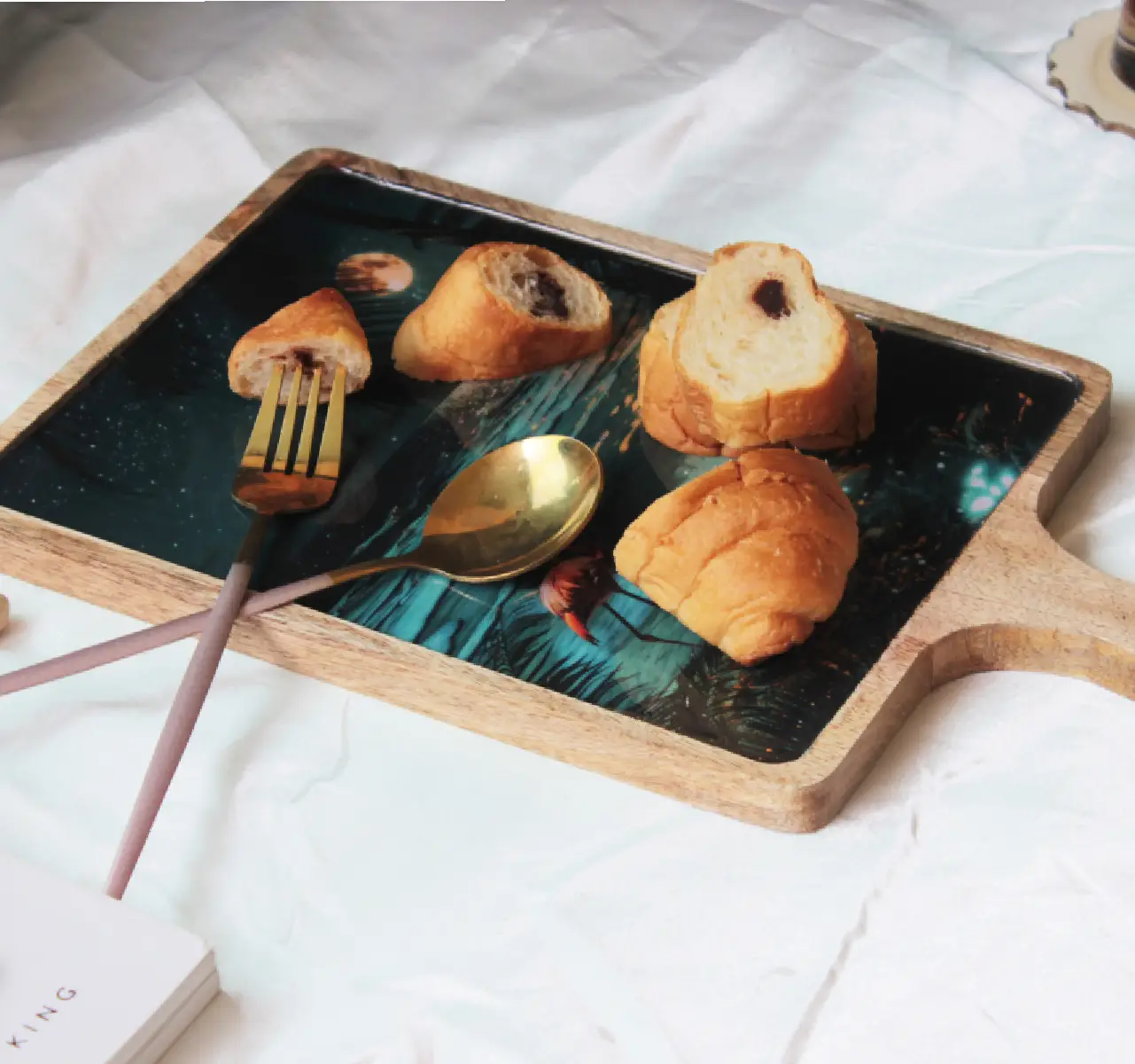 Moonbeams Flamingos Magic Platter Paradise