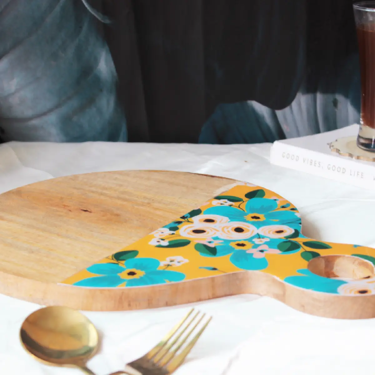 Brightside Blooms ServeEase Round Platter