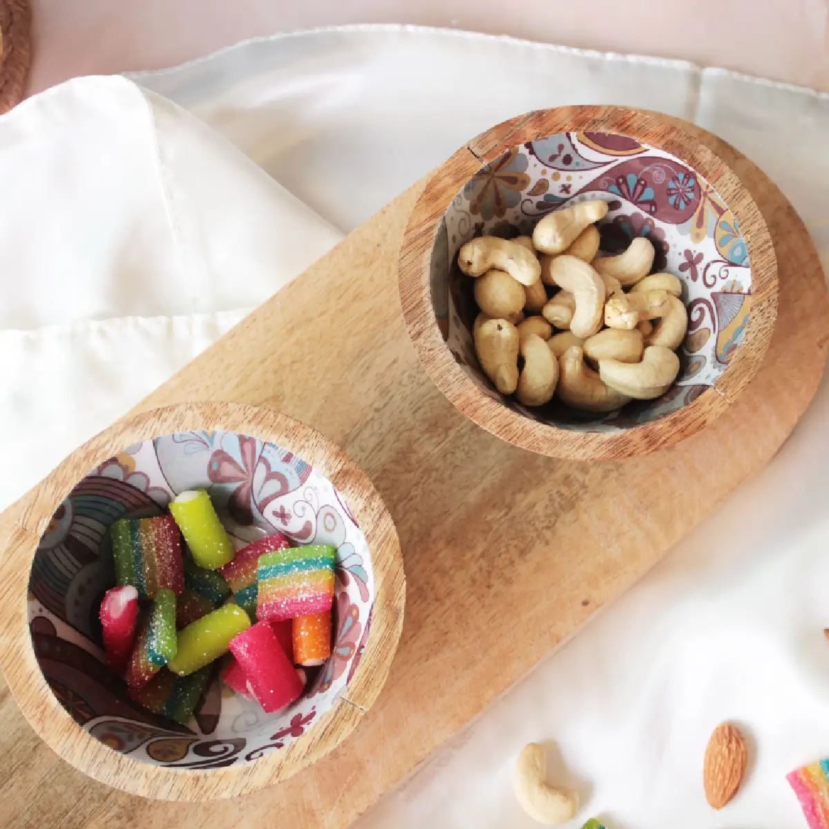 Boho Paisley Serving Bowl Trio Tray