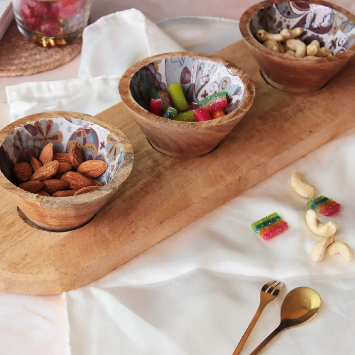 Boho Paisley Serving Bowl Trio Tray