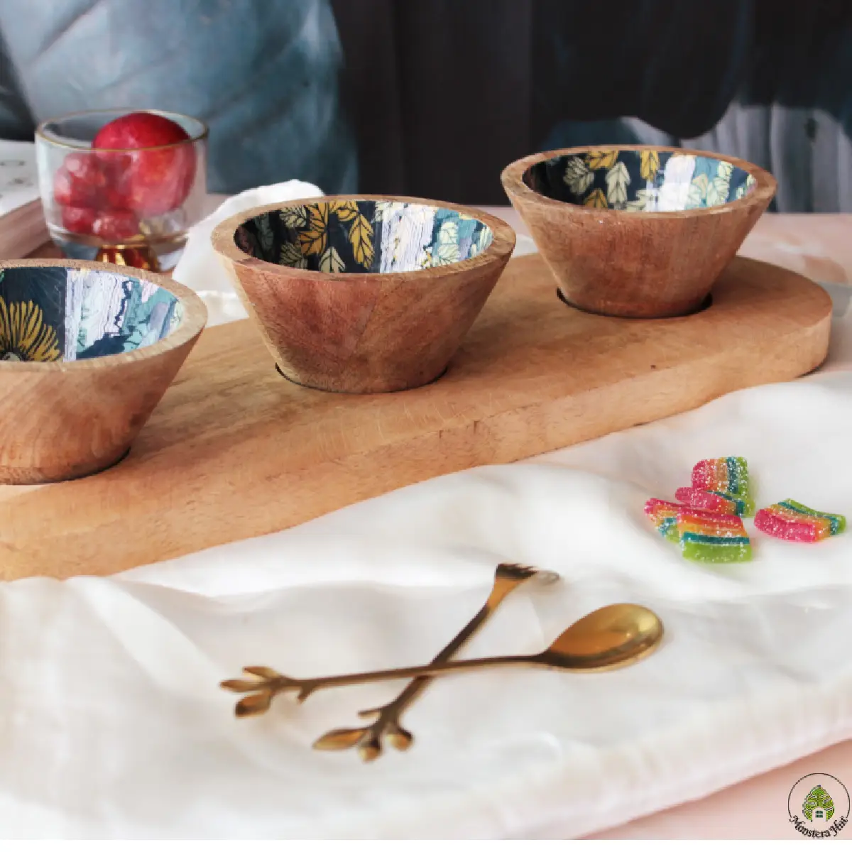 Timeless Bloom Serving Bowl Trio Tray