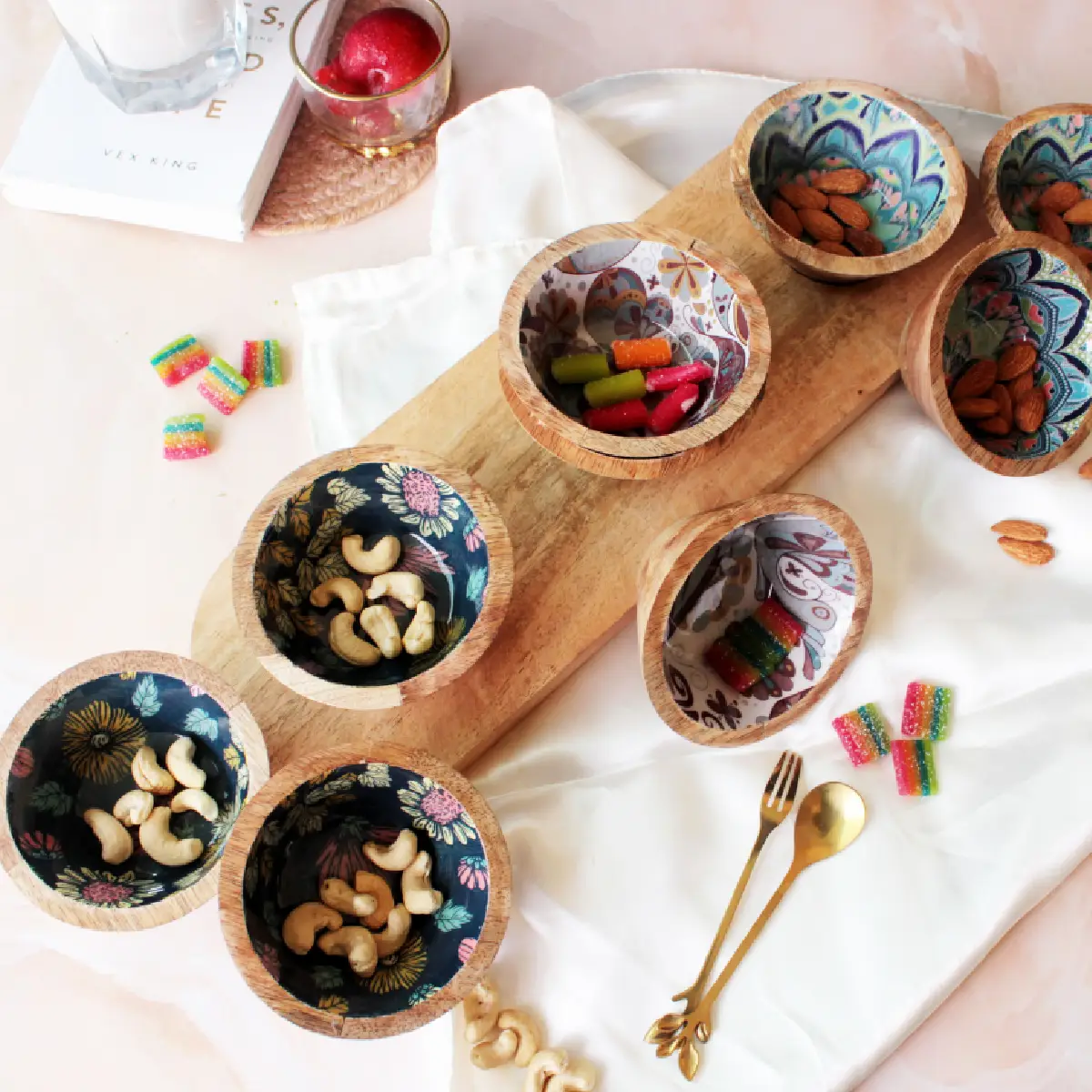 Timeless Bloom Serving Bowl Trio Tray