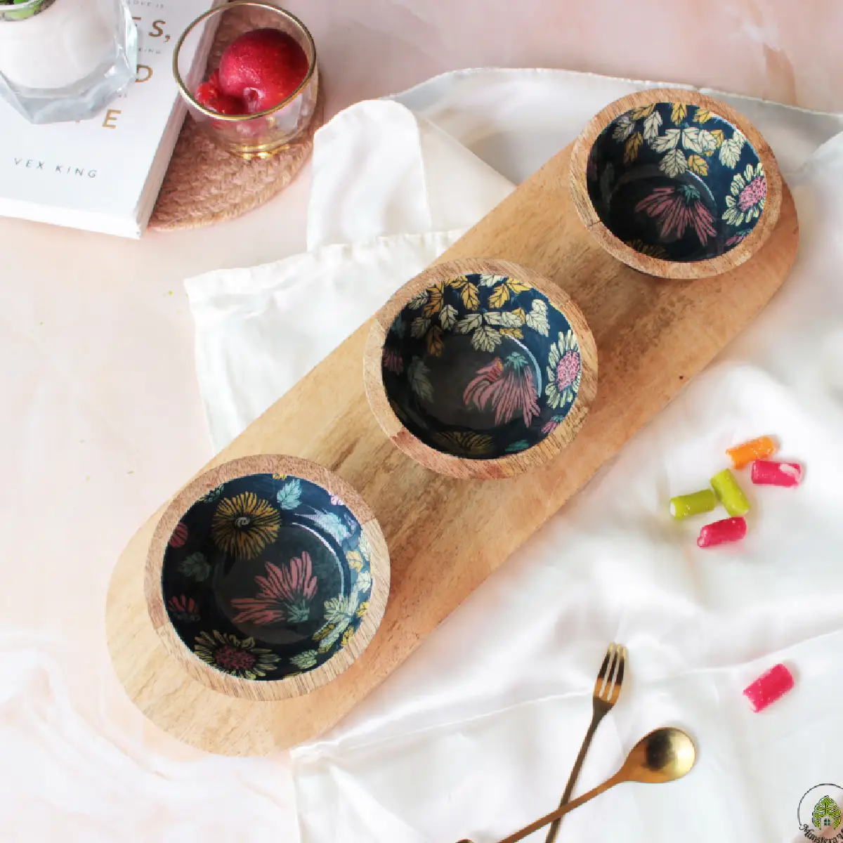 Timeless Bloom Serving Bowl Trio Tray