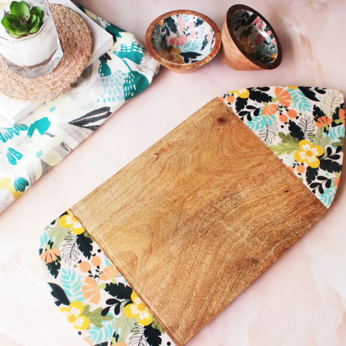 Sunnyside Gardenia Glamour Coastal Cruise Platter with Serving Bowl