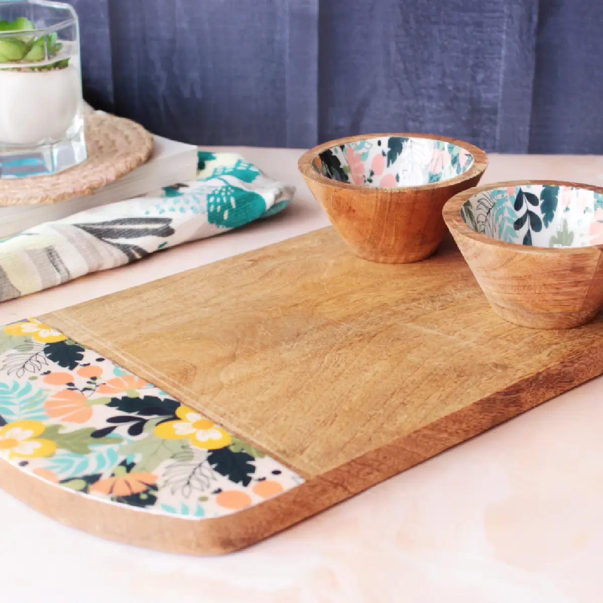 Sunnyside Gardenia Glamour Coastal Cruise Platter with Serving Bowl