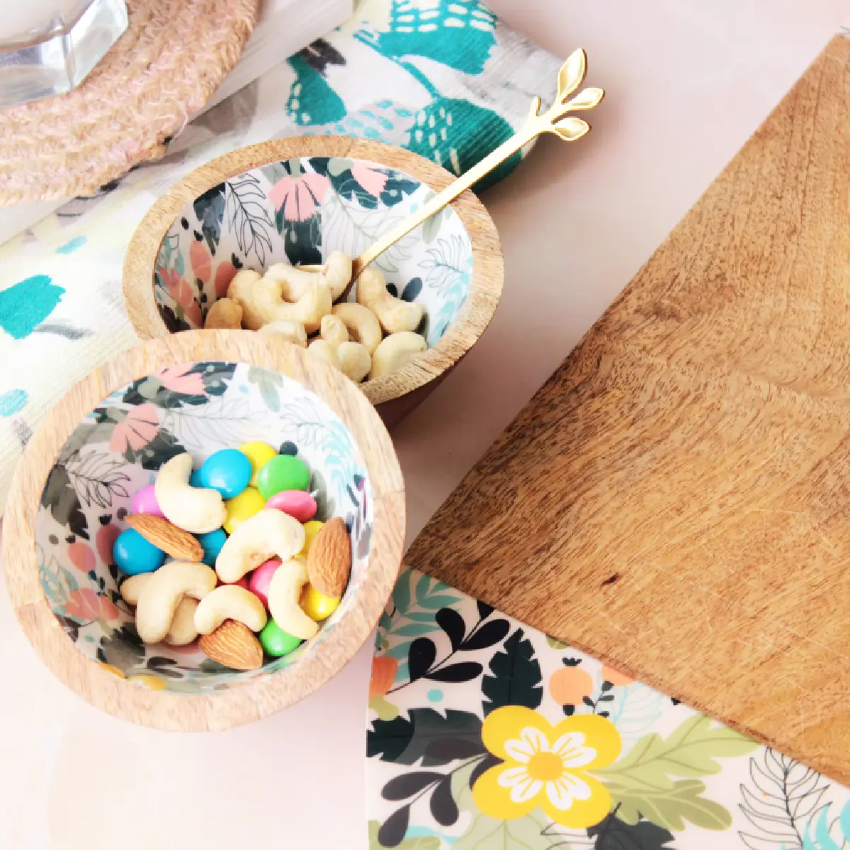 Sunnyside Gardenia Glamour Coastal Cruise Platter with Serving Bowl