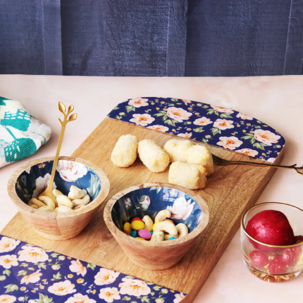 Spring Blooms Coastal Cruise Platter with Serving Bowl