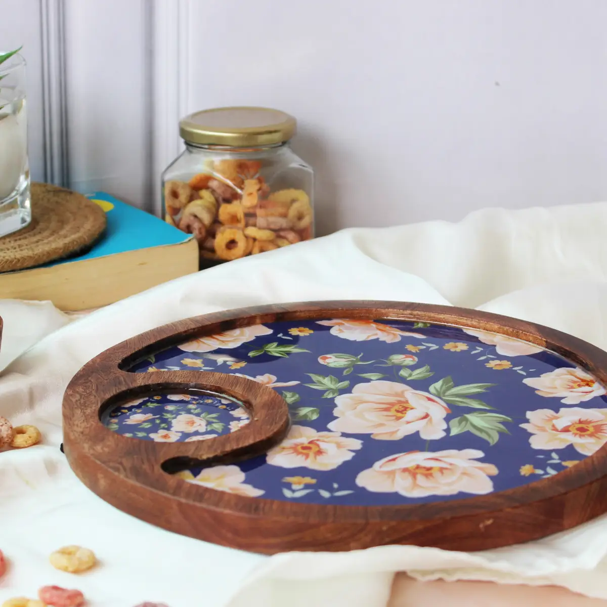 Spring Blooms Mangowood Round Plate with Dip Bowl