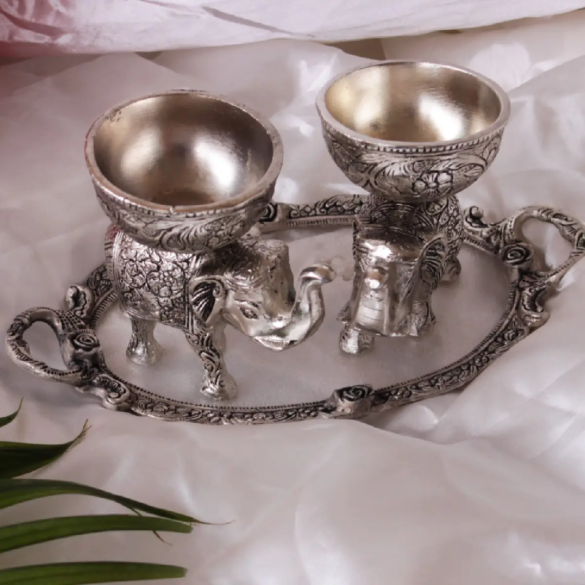 German Silver Twin Elephants  Tray Combo