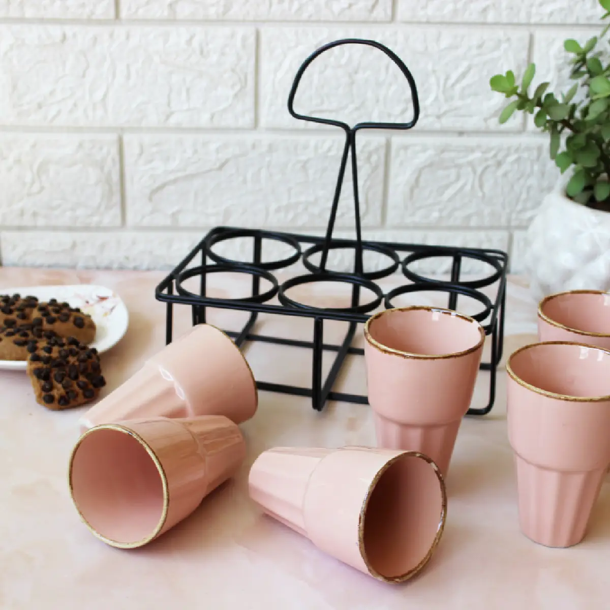 Gulabi Pyala with Stand