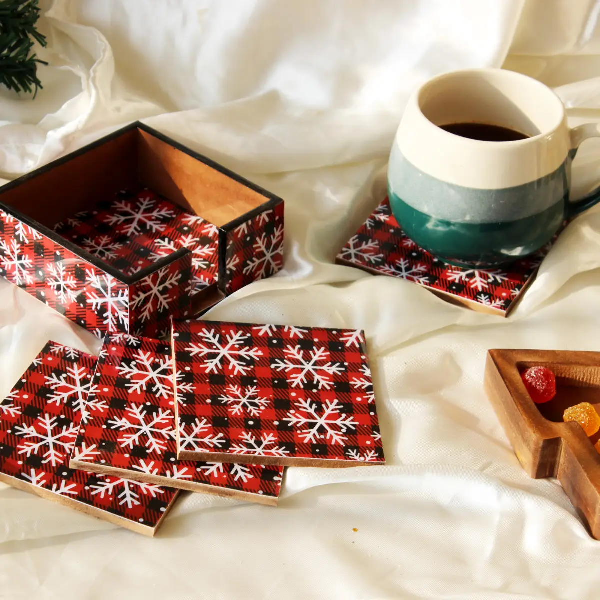 Snowflake Fantasy Wood Coasters Set with Holder