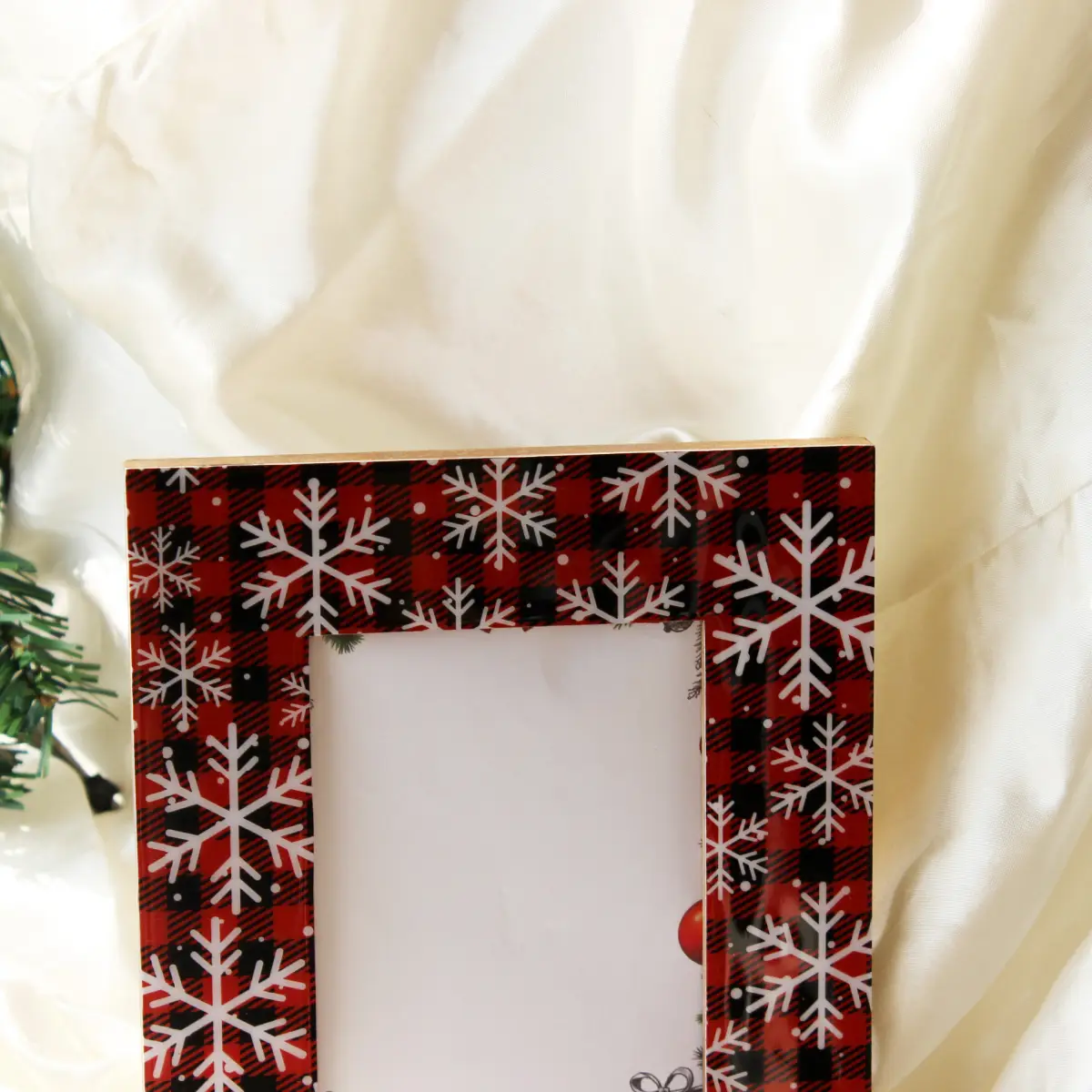 Snowflake Fantasy Wood Photoframe