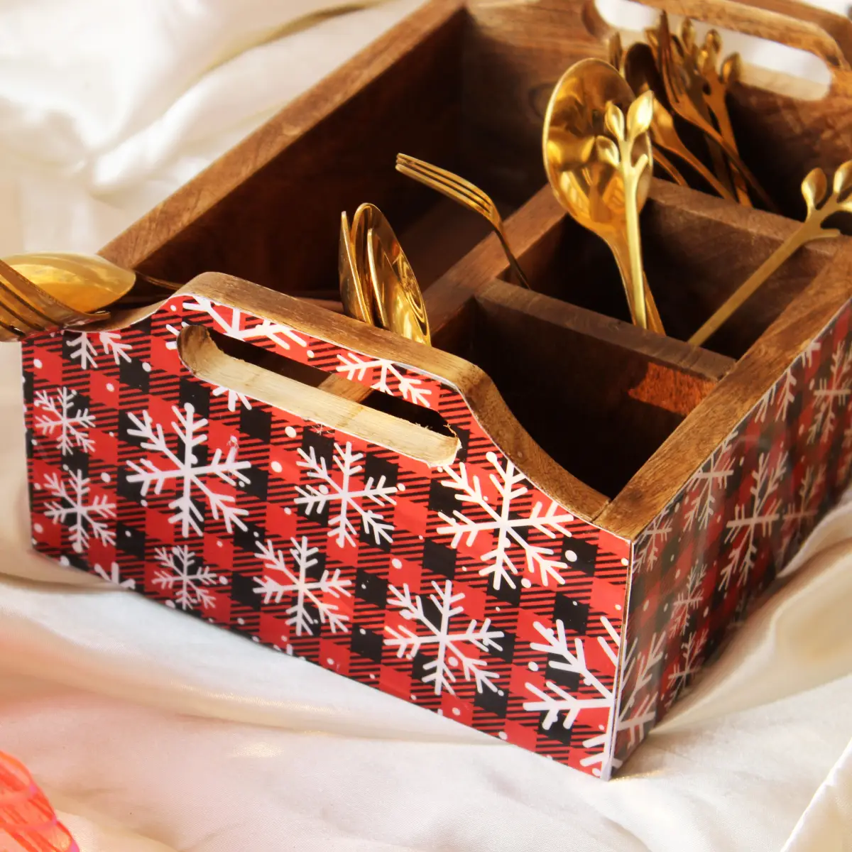 Snowflake Fantasy MangoWood Cutlery Holder