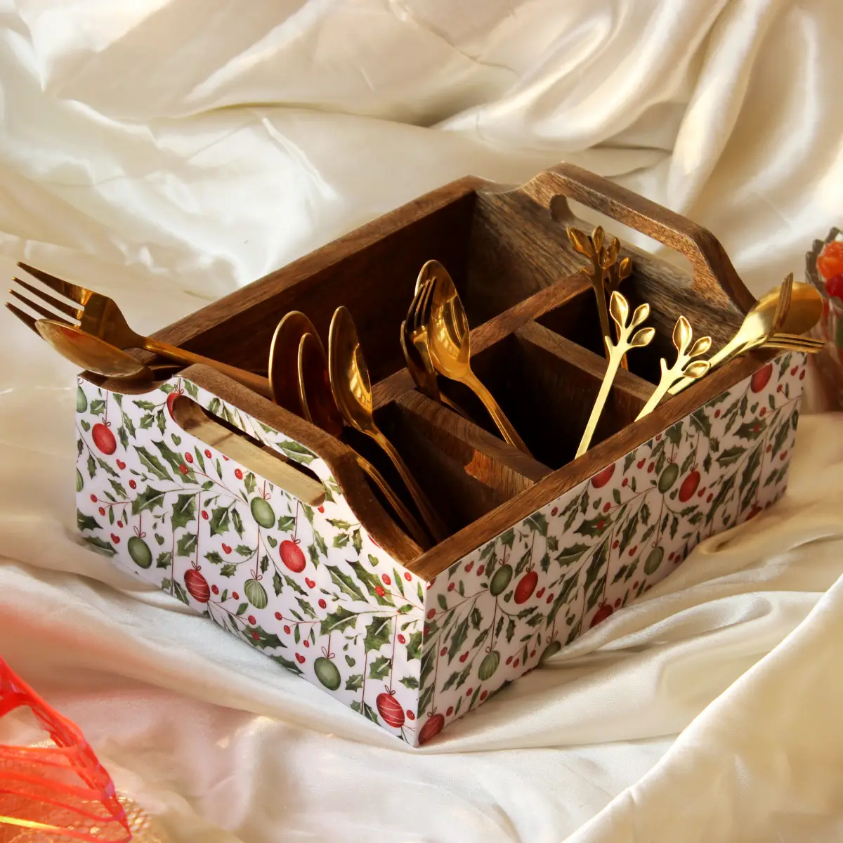 Holiday Hangings MangoWood Cutlery Holder