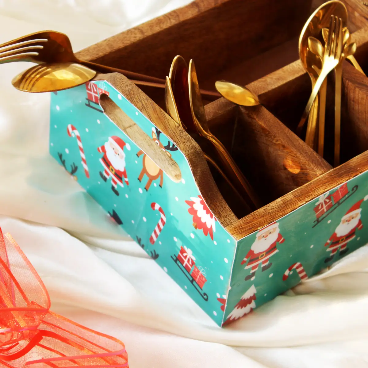 Jingle & Jolly MangoWood Cutlery Holder