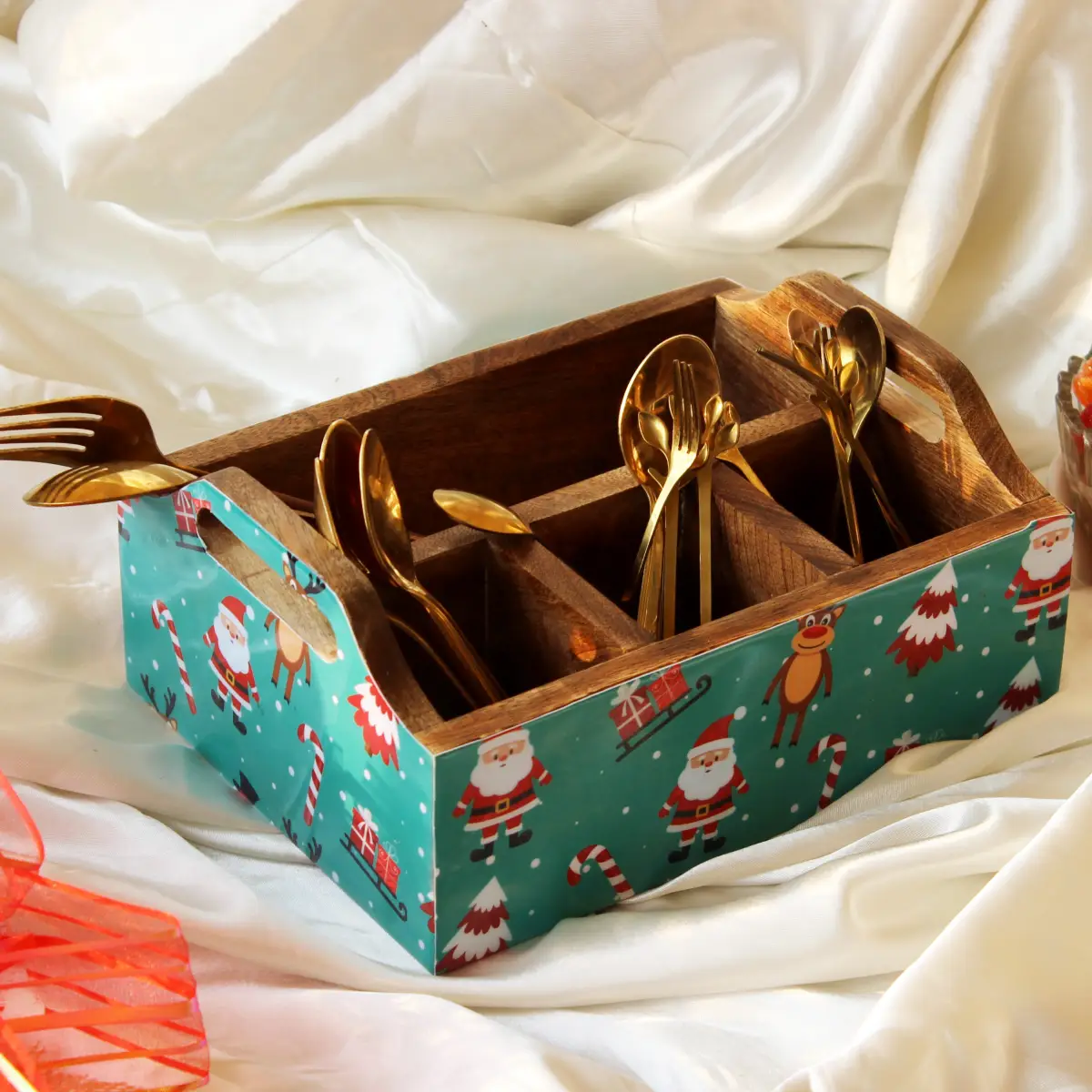 Jingle & Jolly MangoWood Cutlery Holder
