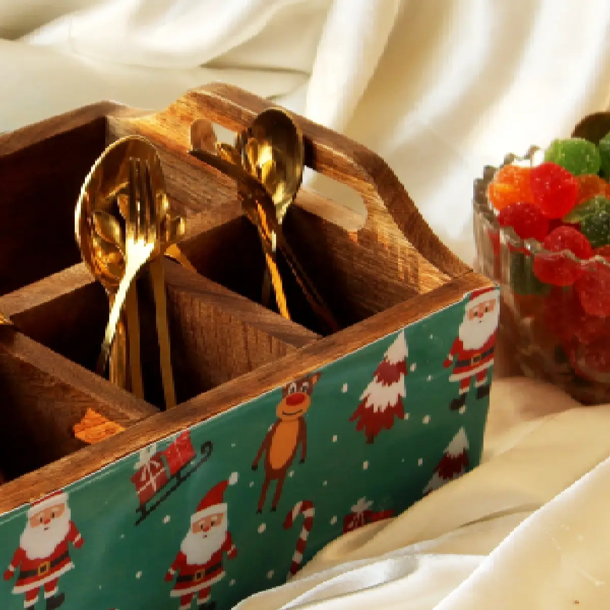 Jingle & Jolly MangoWood Cutlery Holder
